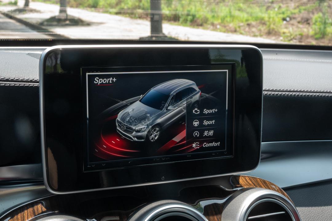 二手奔驰glc260保值率怎样,二手奔驰glc260值不值得买