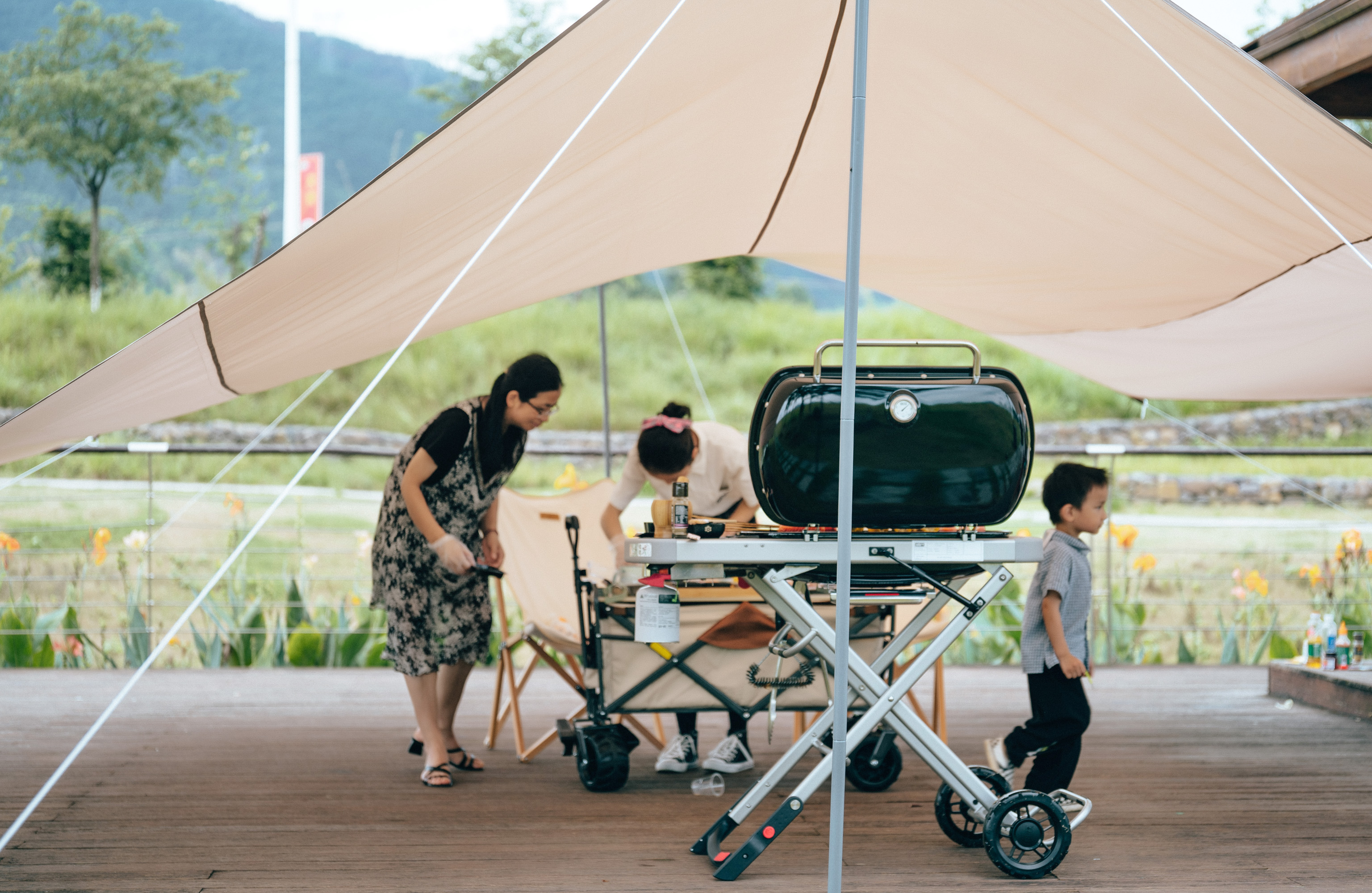 北美最流行的户外烧烤炉,美国weber烧烤炉