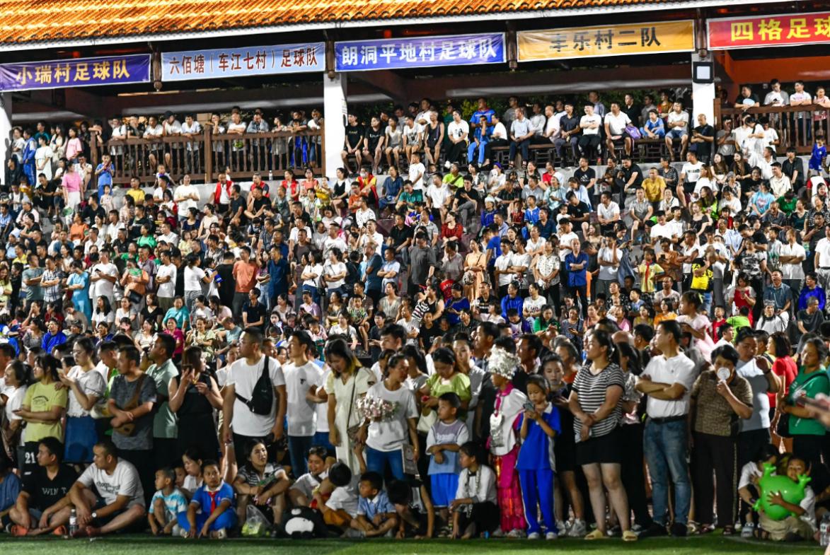 贵州村超掀起“足球热浪”,贵州村超足球怎么火的