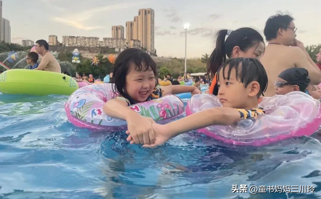 外地小朋友在上海过暑假,孩子在上海过暑假