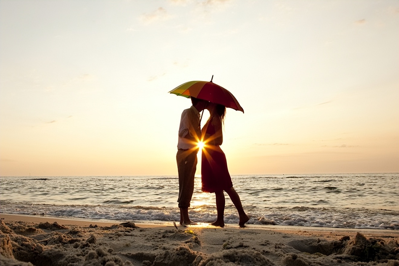 5月出生的人是什么命运女,5月出生的人是什么幸运色