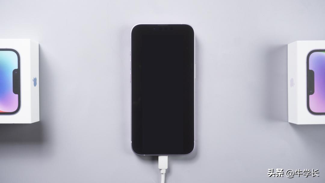 iphone14同步数据后开不起机,苹果手机iphone14黑屏开不了机