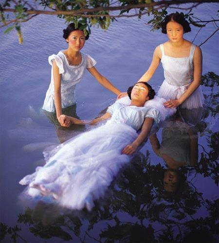 曾经红极一时品牌现在却很少出现,曾经很火却已消失了的服装品牌