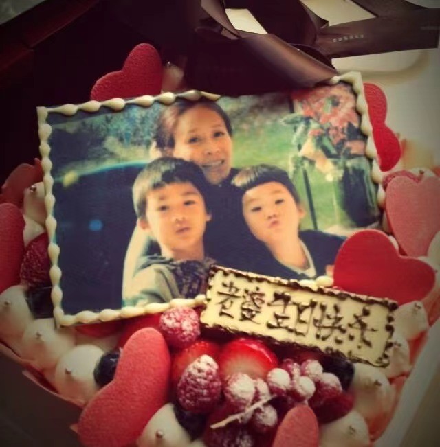 好男人孟桐,那英和孟桐牵手视频