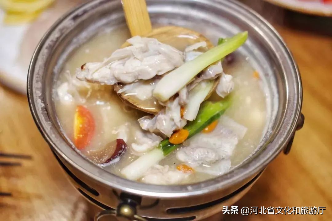 河豚火锅吃的是极致新鲜,中国河豚火锅