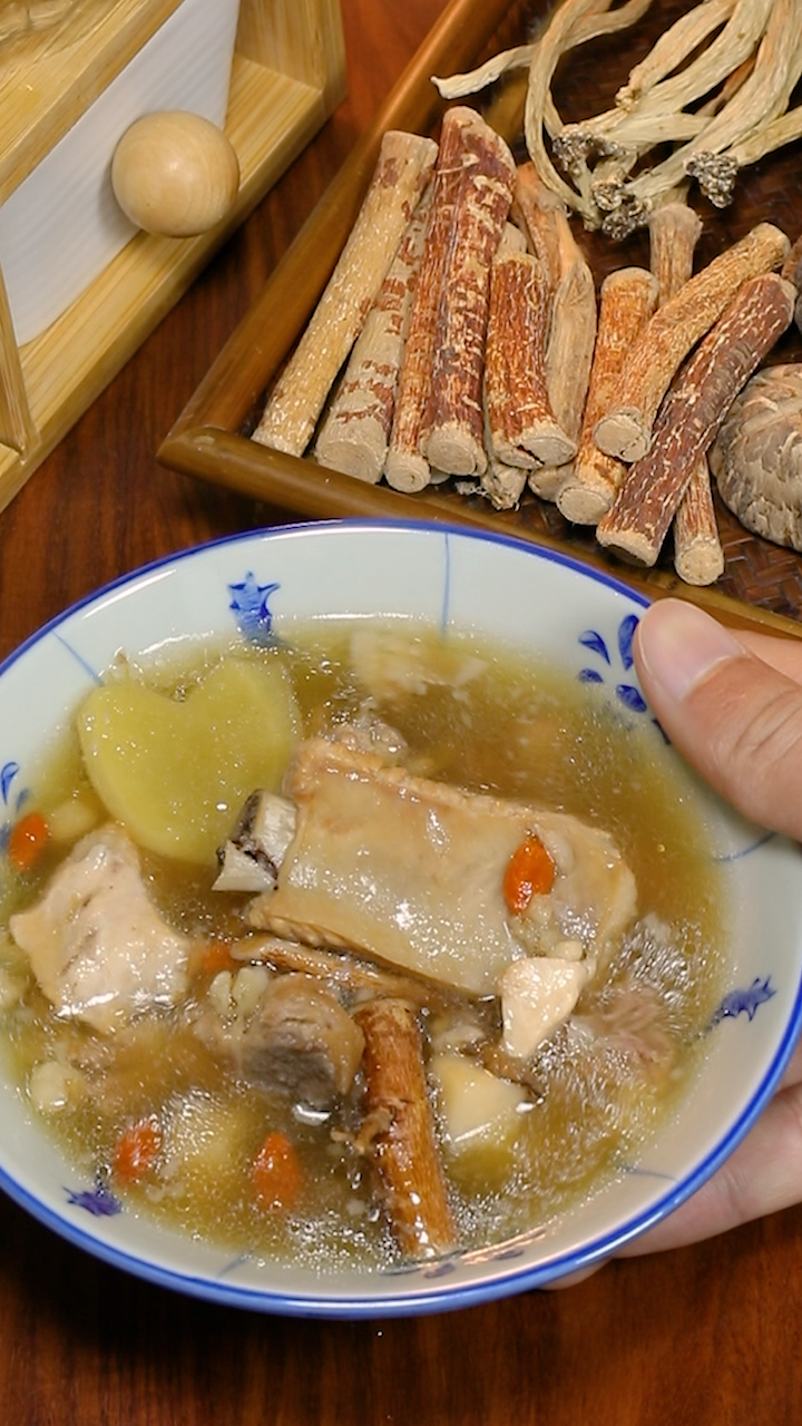 五指毛桃汤适合什么季节喝,五指毛桃煲汤适合北方冬天吃吗