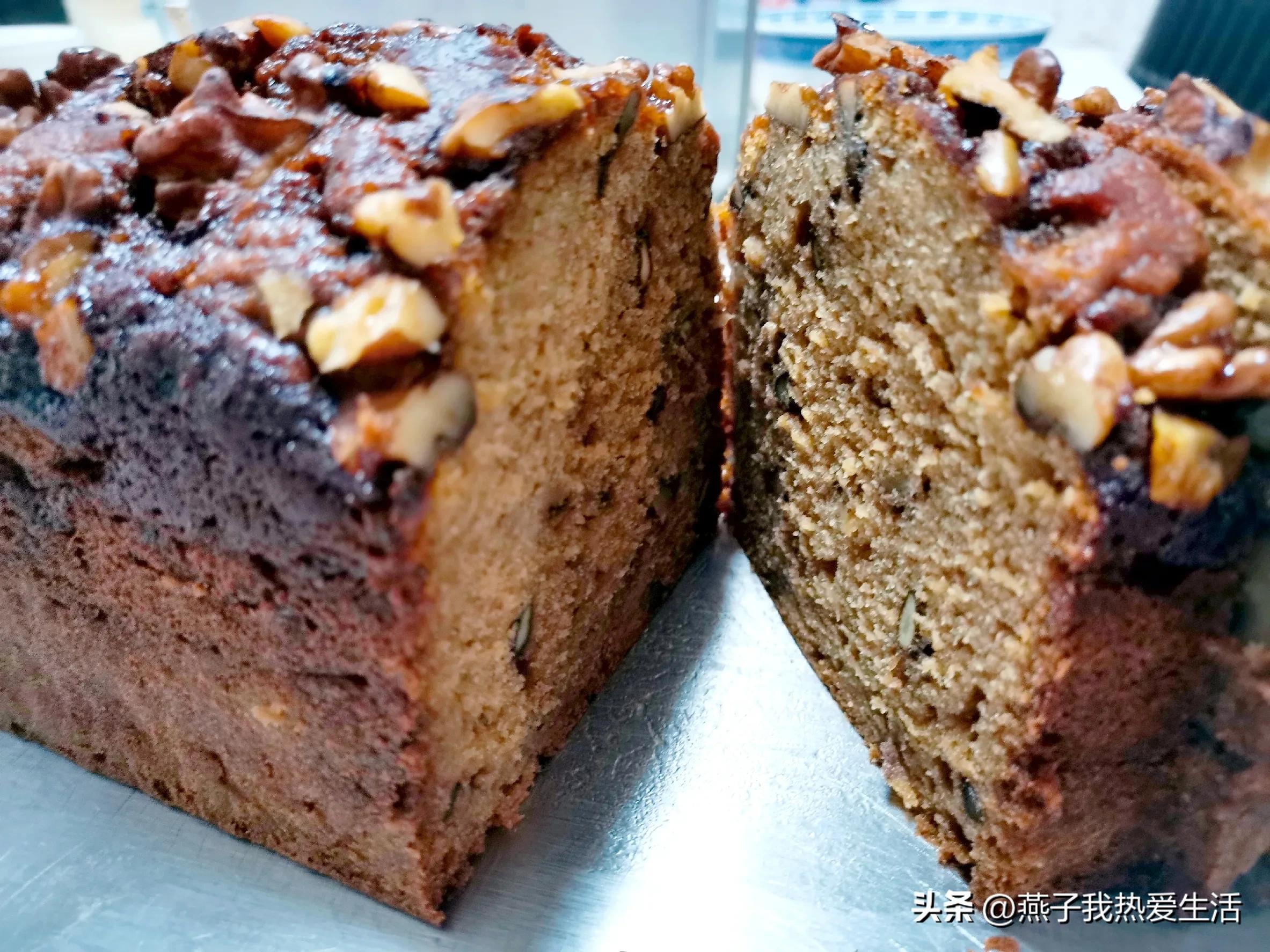 小蛋糕面包制作教程简单又好看,少糖少油香蕉蛋糕的家庭做法视频