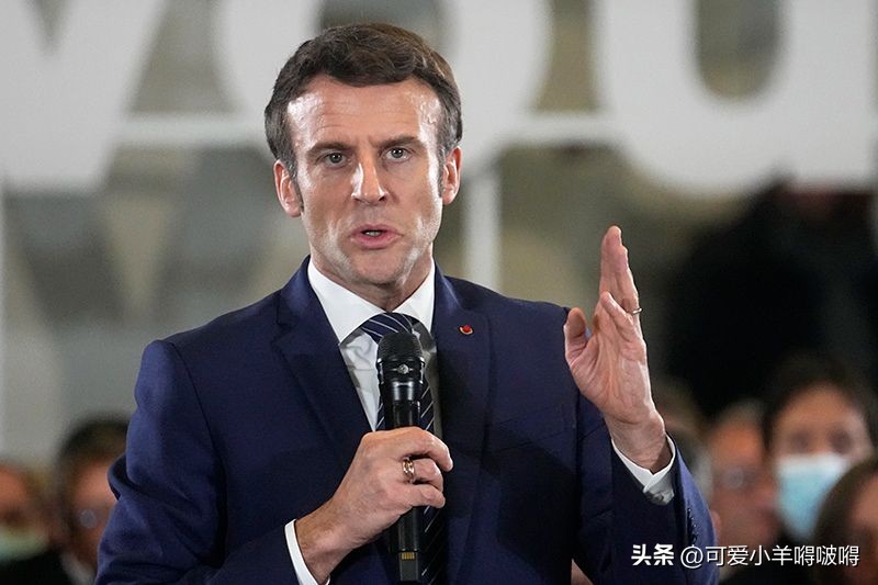 11日，军事冲突升级！美国想打世界大战？竟给乌军提供集束*弹炸**