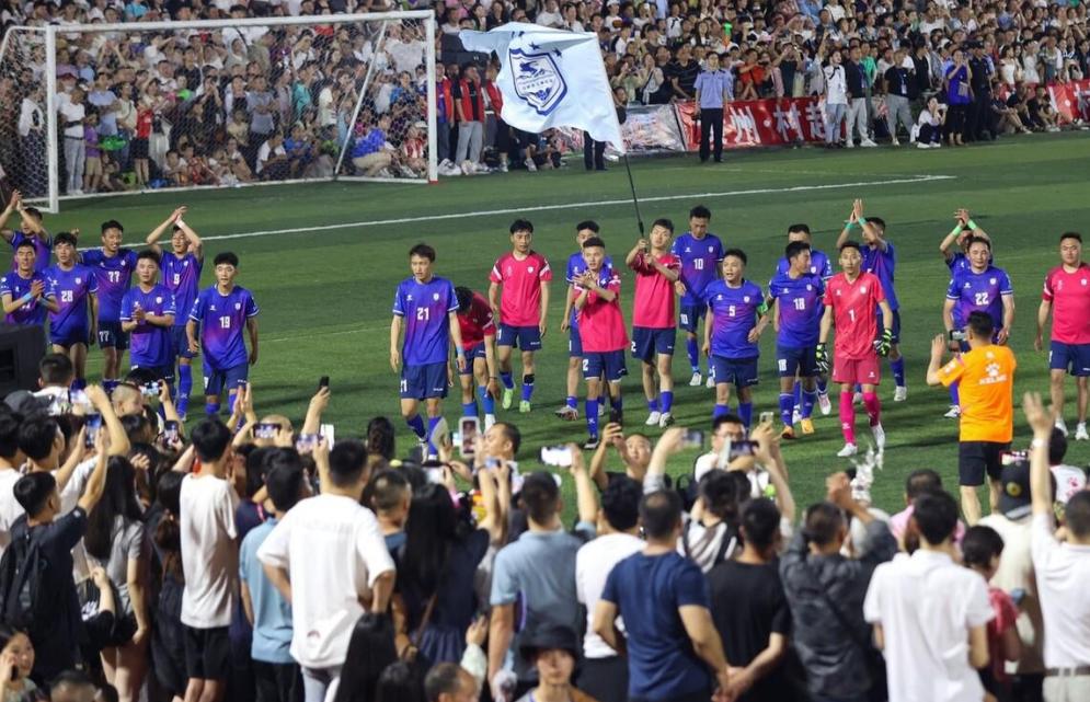 范志毅与村超比赛,范志毅足球场上的高光时刻