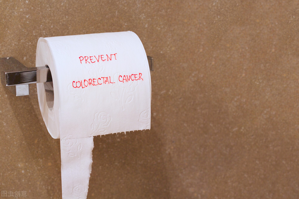 直肠癌患者自述最明显的征兆,直肠癌晚期很严重医生叫回家调理