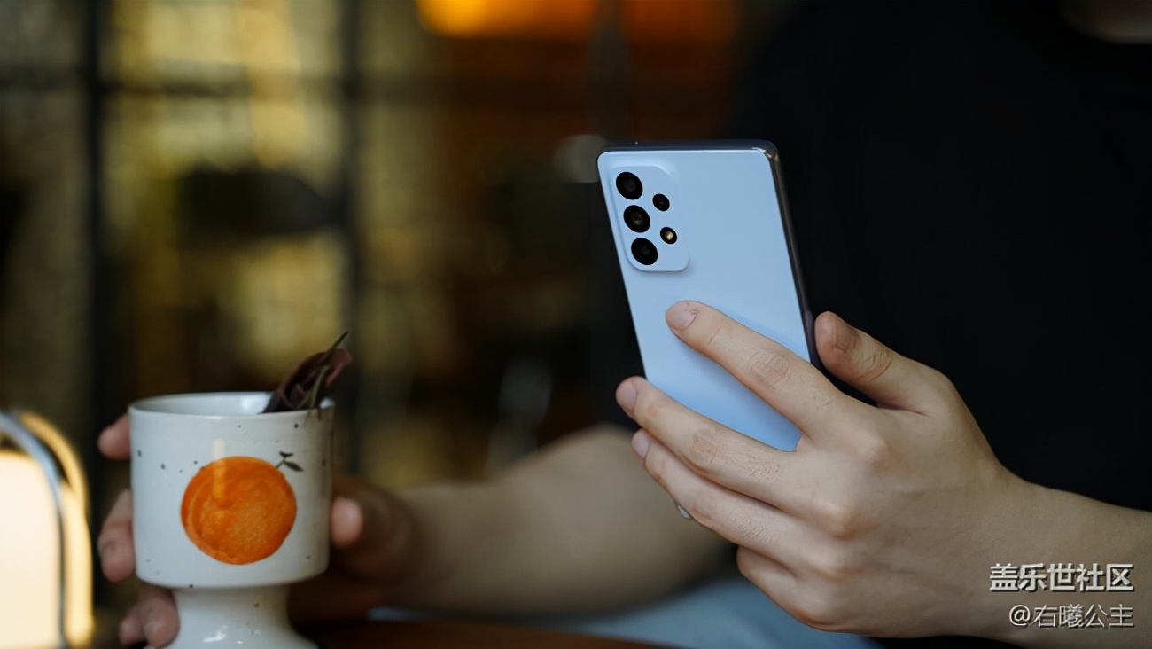 时尚又不失格调三星GalaxyA535G评测