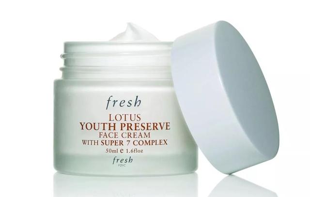 网红面霜哪个效果好用 (评价比较差的网红面霜都有哪些)