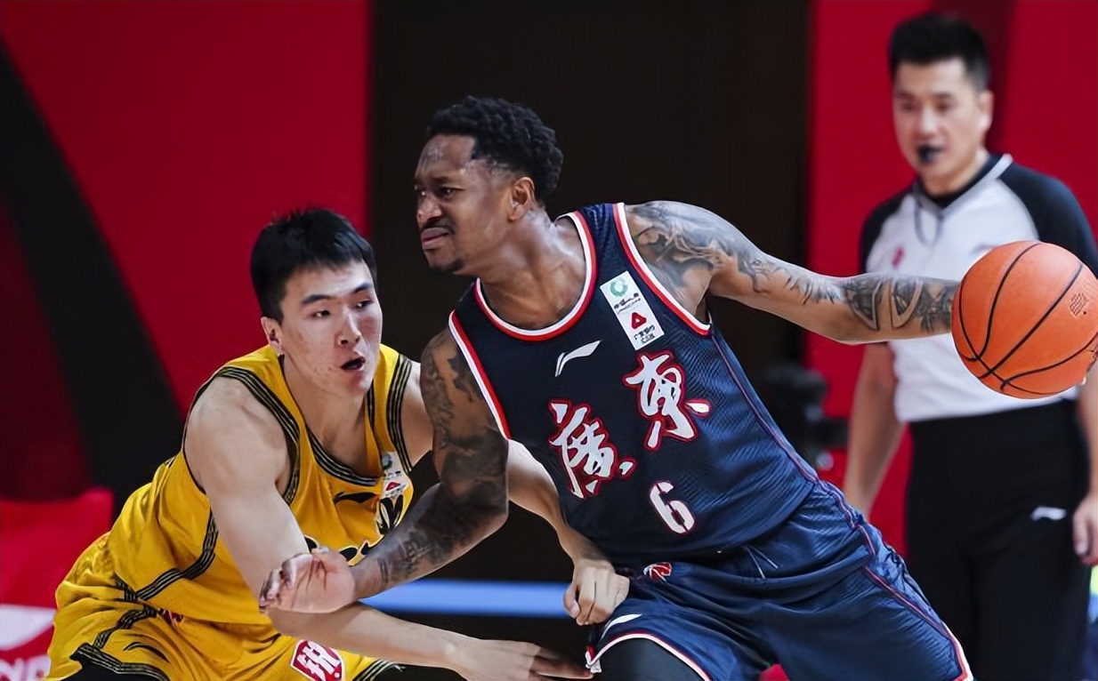 男篮为何不归化更厉害的球员,中国男篮最大归化球员