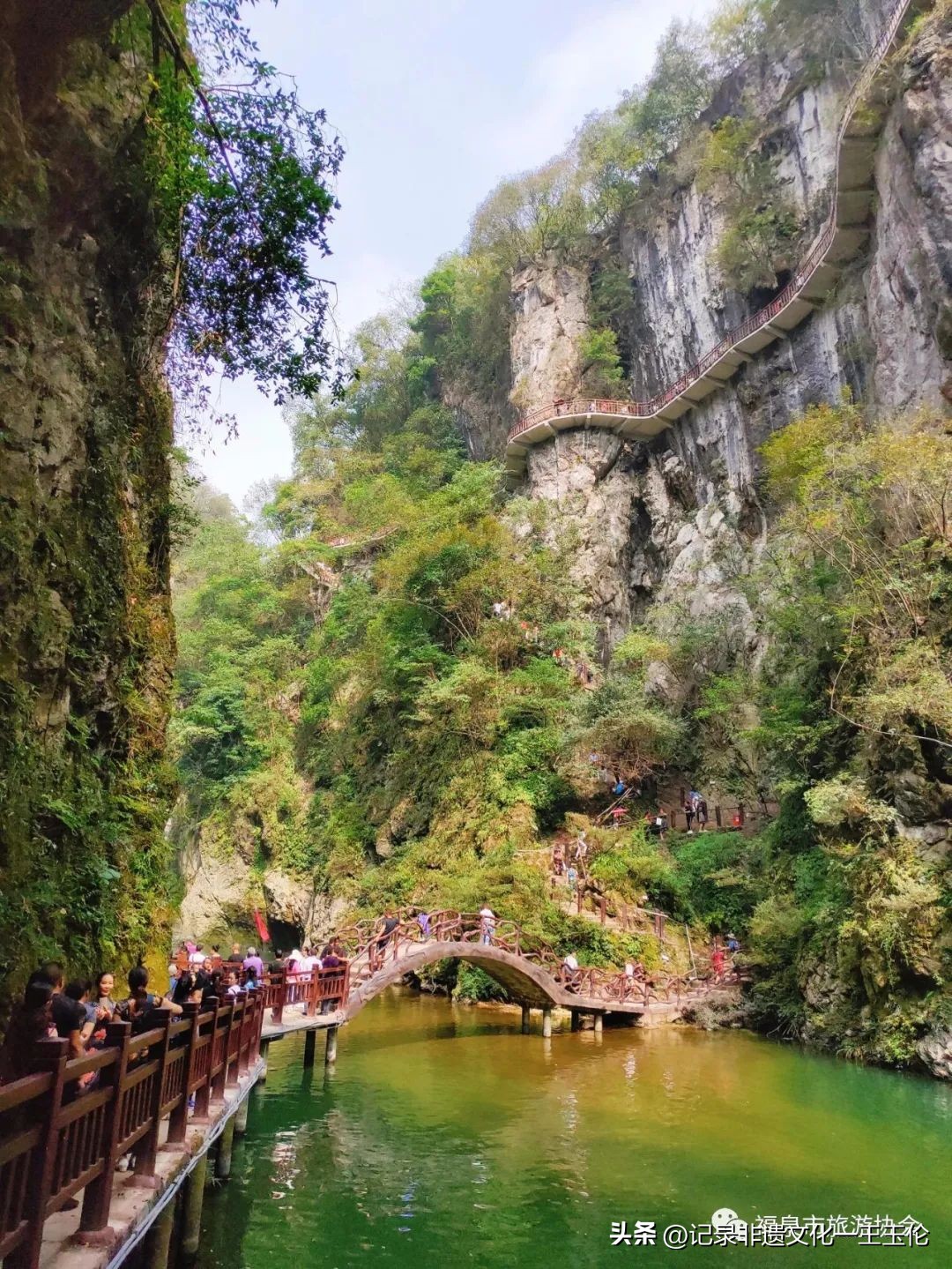 贵州唯一的一座千年古城，曾是古且兰国故地，被列为全国重点*物文**