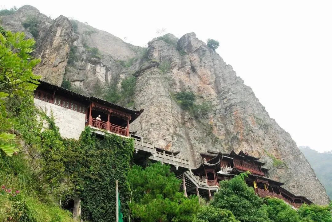 云雾缭绕人间仙境富春山居图,富春山居图旅游