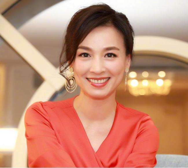 娱乐圈的真实姐妹情你get到了吗,娱乐圈最感人的姐妹情