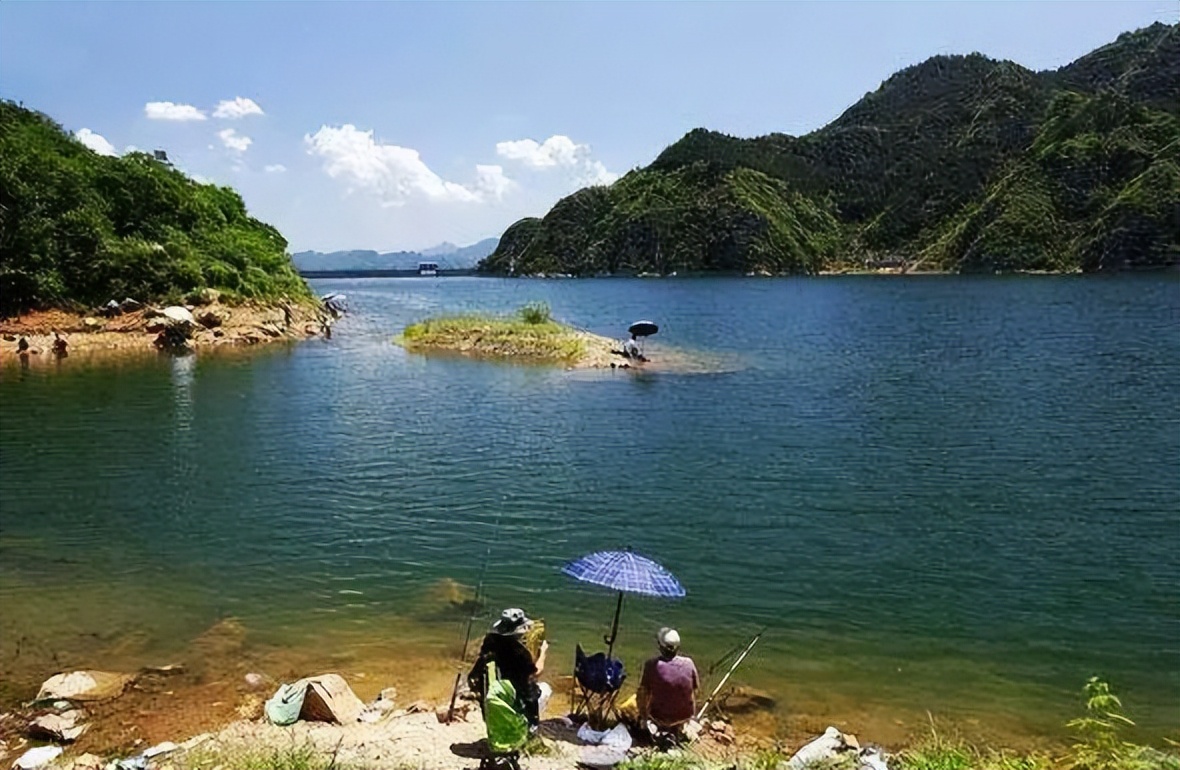 春季钓鲫鱼调漂的正确方法与技巧,春季垂钓技巧