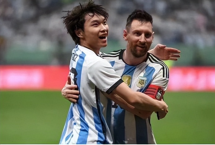 追星少年梅西,少年追星梅西