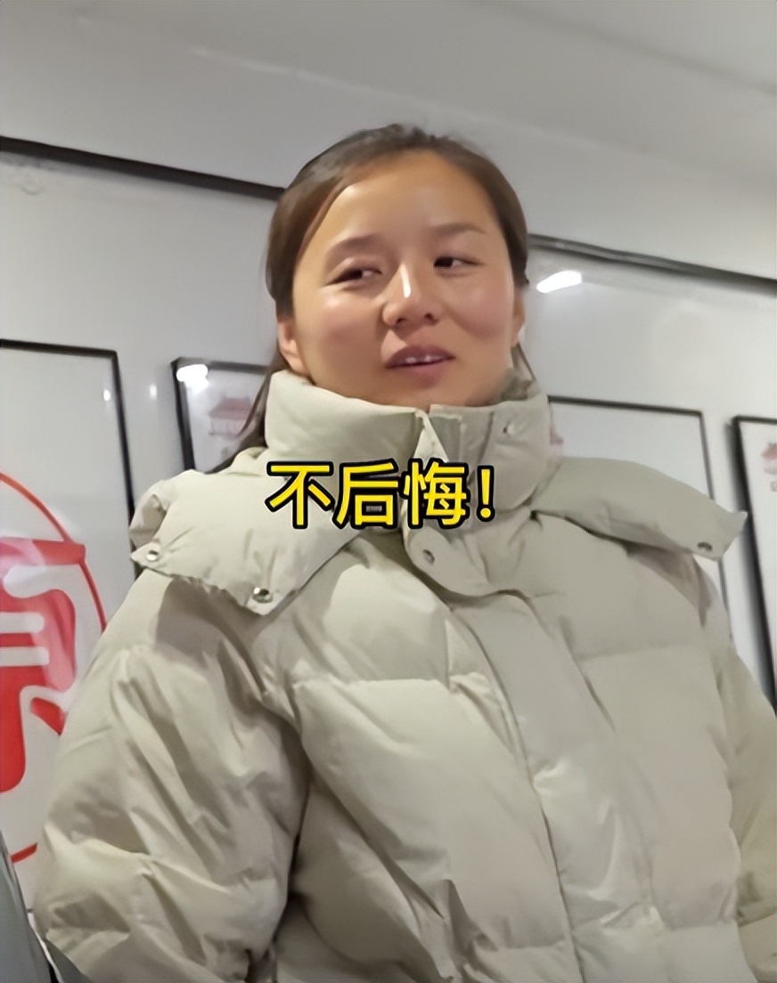 90后摆摊小伙还债,夫妻摆摊三年还债50万