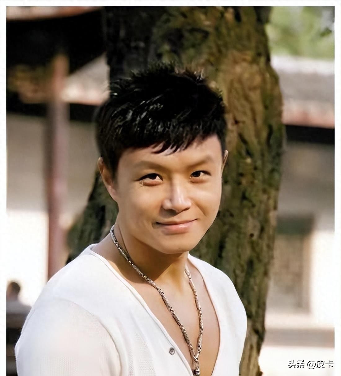 46岁乐嘉近况曝光,42岁的乐嘉现状