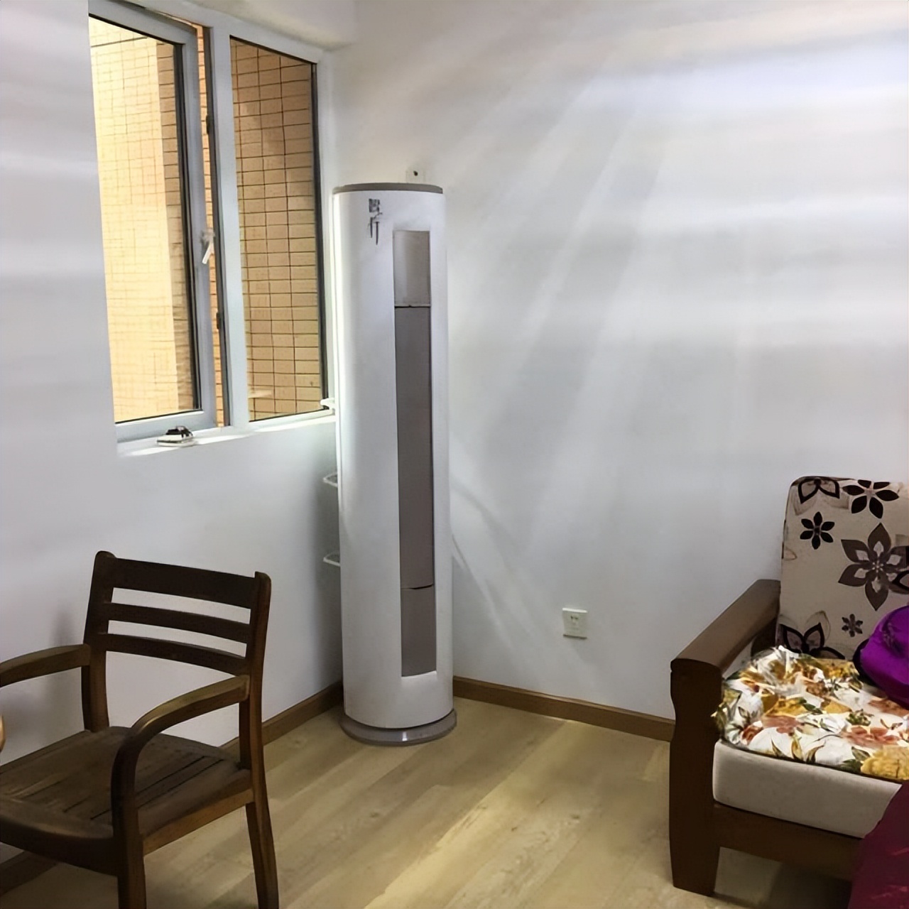 挂机和风管机和中央空调的区别,装修空调用风管机好还是用挂机好