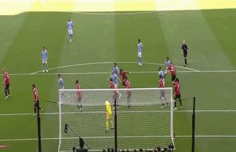 曼城4-0世俱杯夺冠连创三大纪录,曼城9320奇迹逆转夺冠颁奖典礼