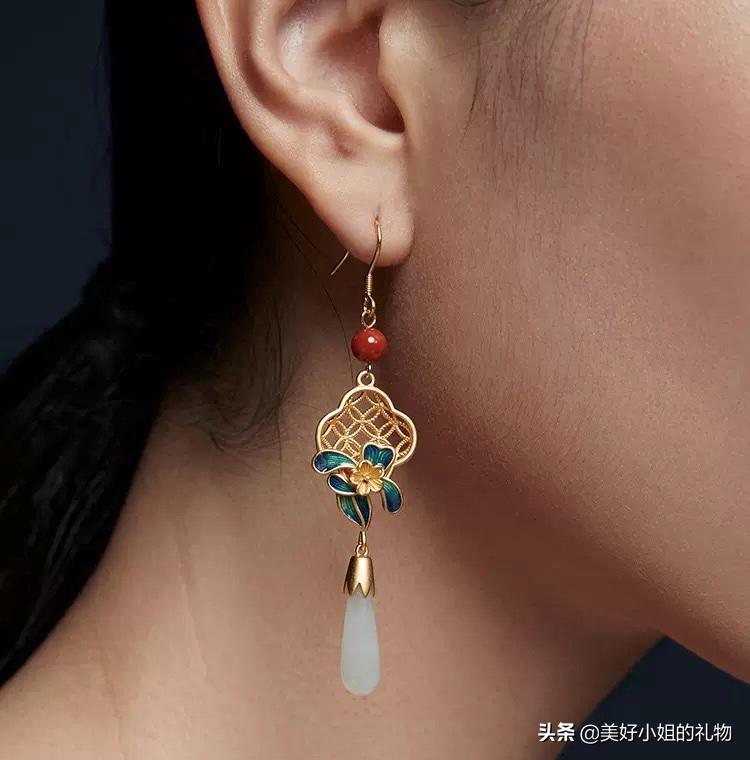 母亲节礼物40-50岁实用首饰套装,母亲节首饰礼物推荐