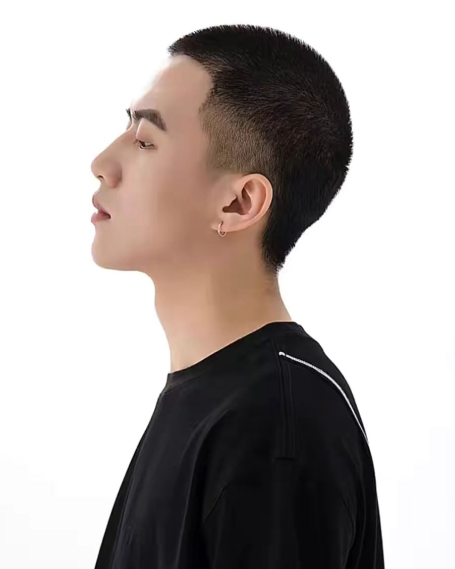 三浦友和老了也帅气时髦,三浦友和平头发型