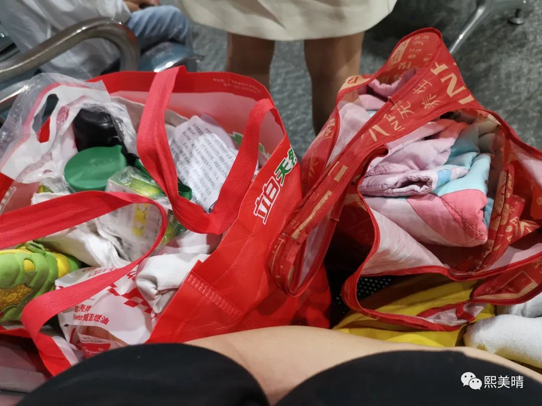 11个月宝宝发烧40度怎么退烧最快,小孩发烧40.9度一晚会烧坏脑子吗