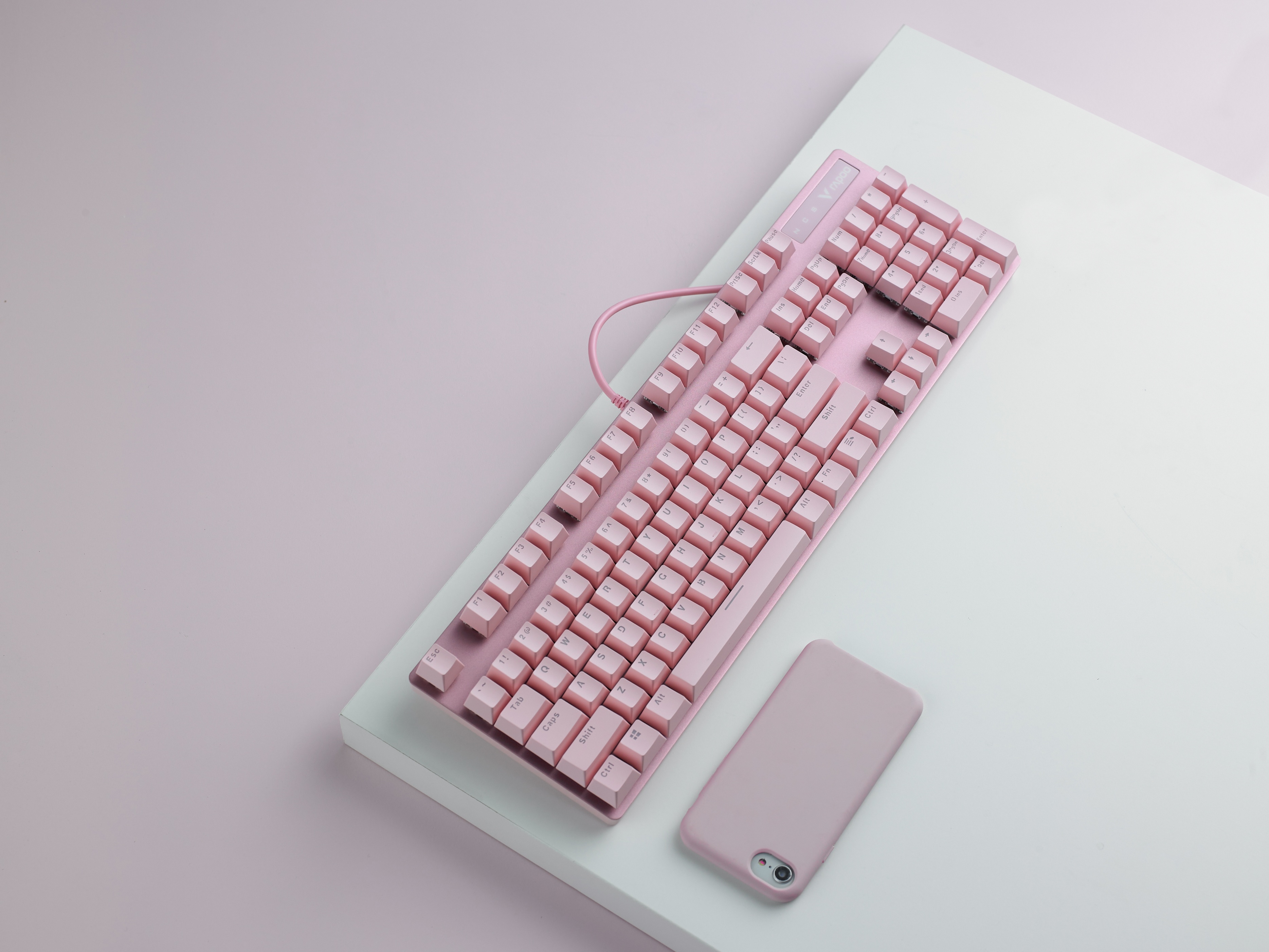 雷柏v500pro背光机械游戏键盘,雷柏v500合金版机械键盘的好处