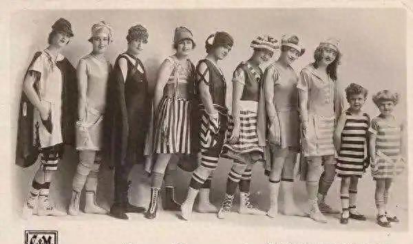 街上穿瑜伽裤还不够，为什么女生穿泳衣走来走去？