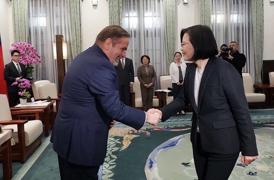 蔡英文的财产被曝光？台媒查出蔡巨额存款，财产让许多富豪都惊愕