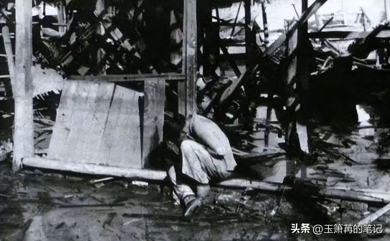 一张中国婴儿坐地哭泣照被公开,引起世界众怒,摄影师遭日本通缉