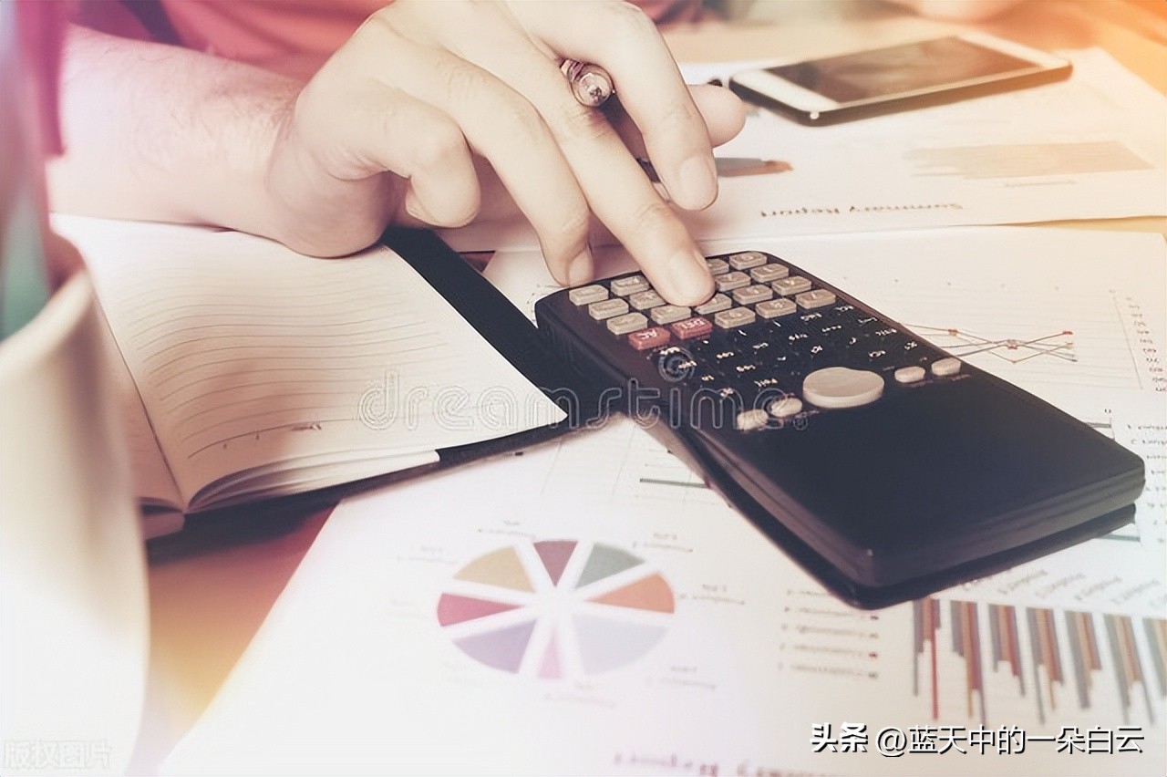 社区财务报账员工作总结,财务人员工作总结怎么写