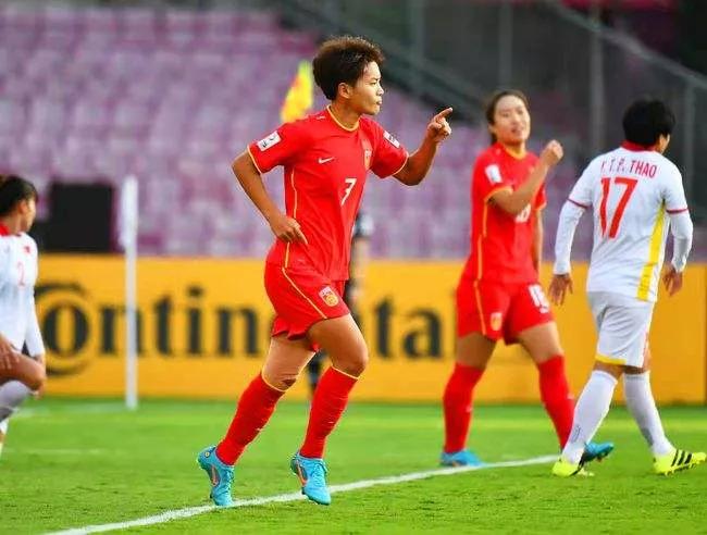 中国男足和女足踢一场谁会赢,女国足战胜韩国在哪看