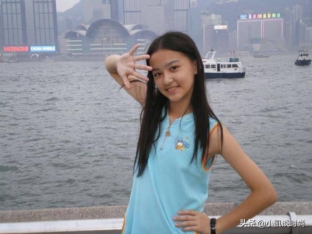 巴啦啦小魔仙方珍妮的结局,小魔仙里方珍妮长大了