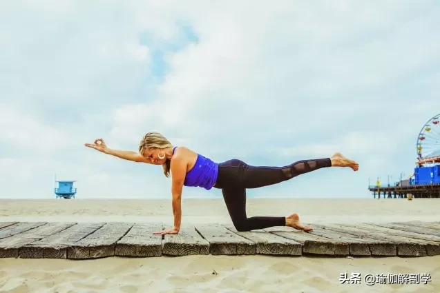 瑜伽仰卧起坐多少时间可以瘦肚子,减肚子仰卧动作