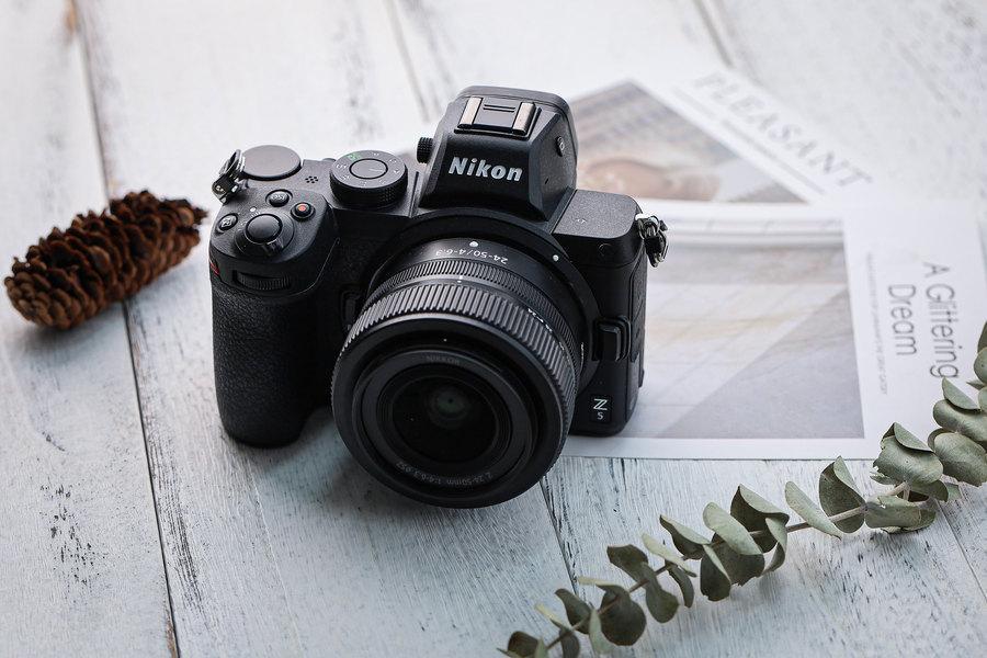 佳能尼康索尼全画幅微单哪个好,尼康佳能索尼入门级相机哪款好