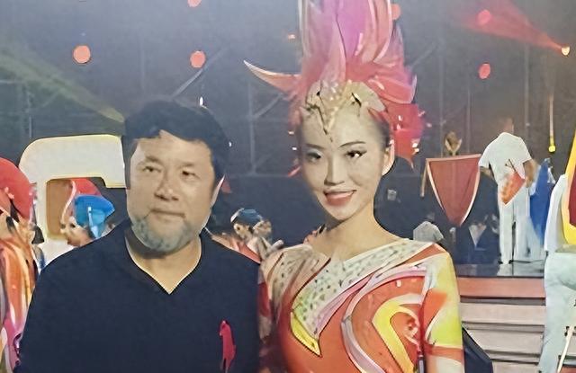 年薪900,年薪900万