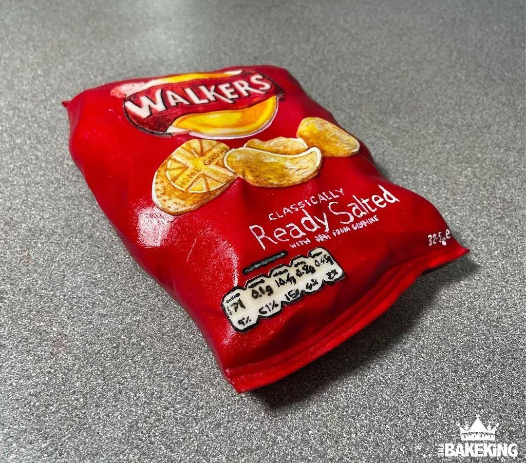 外国小哥制作魔法蛋糕,人体模型蛋糕