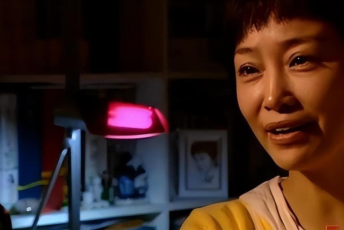 她是“北京小姐”的季军，保护过13位国家元首夫人