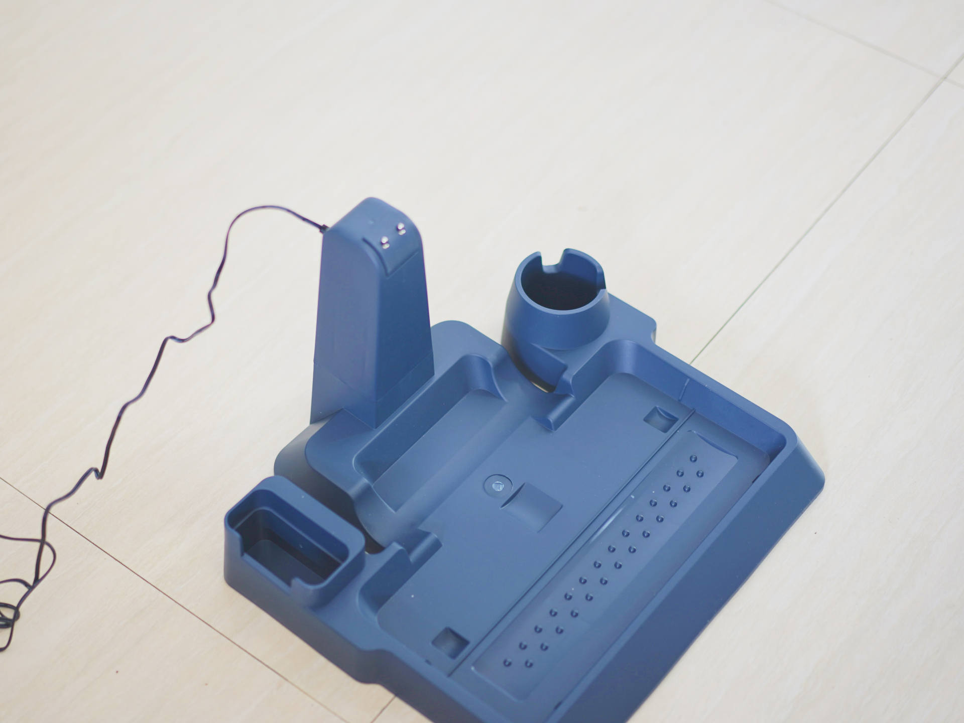 蓝宝洗地机详细使用教程,蓝宝洗地机和美的洗地机