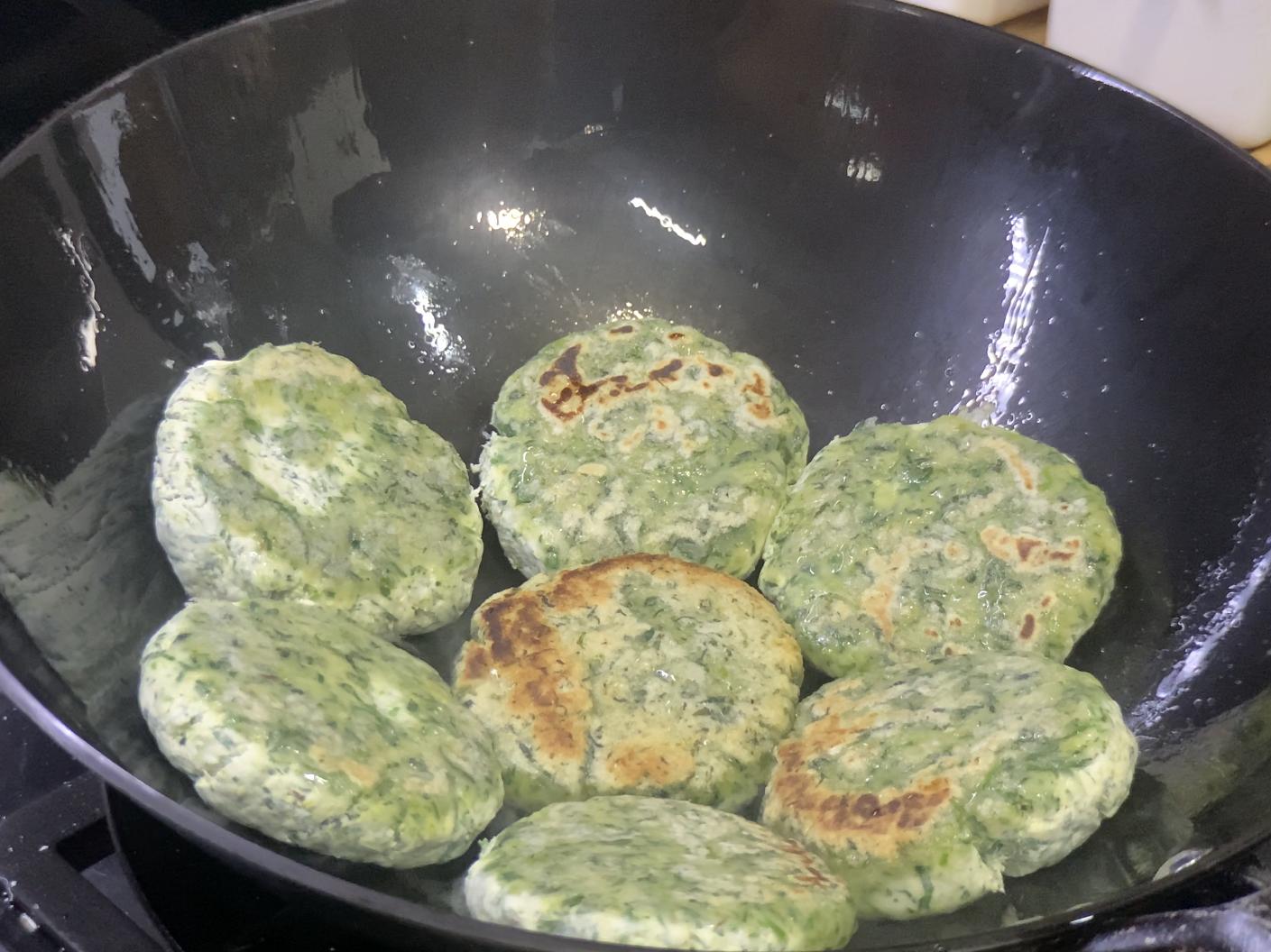 2023年闰月清明节上坟要提前吗,闰月清明节上坟有讲究吗