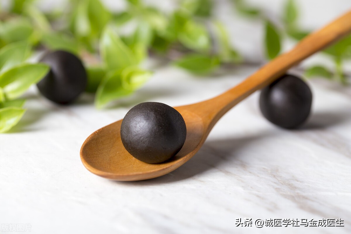 上半身头部出汗多吃知柏地黄丸,阴虚盗汗吃知柏地黄丸