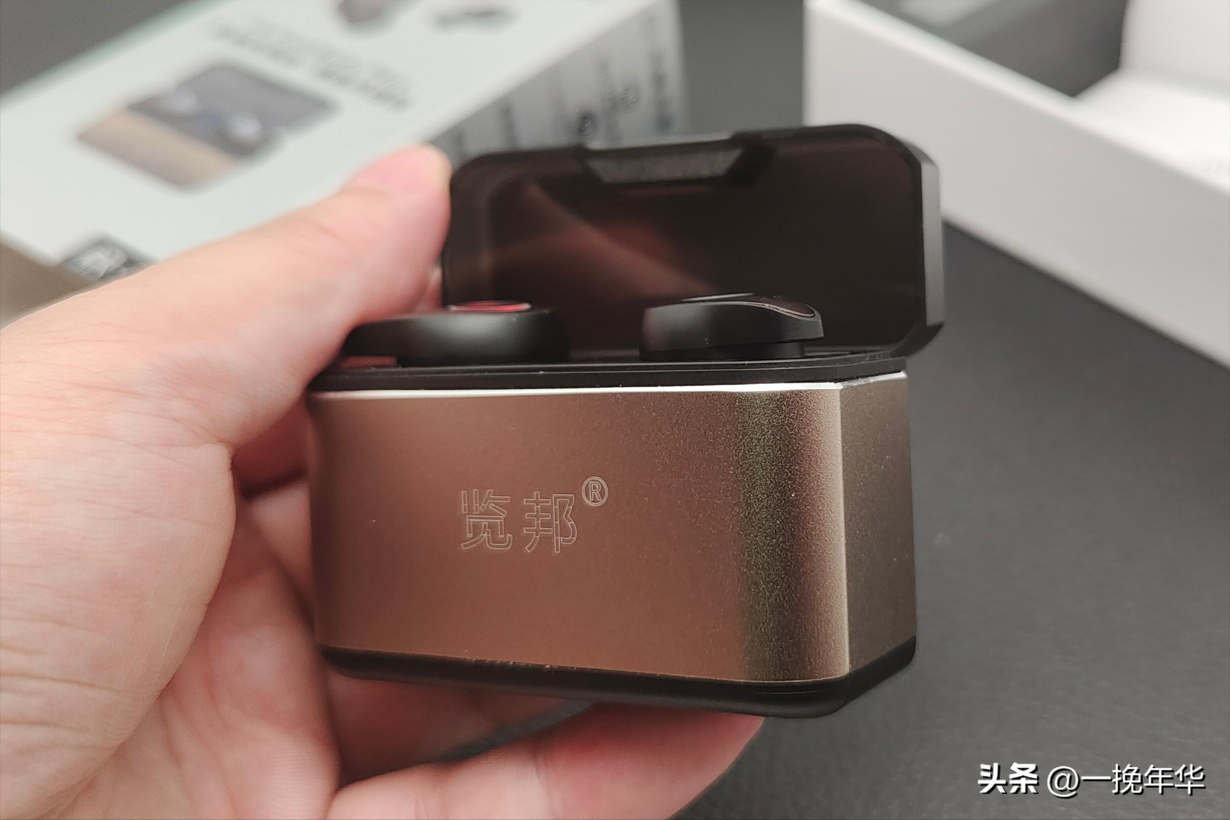 三款性价比超高的蓝牙耳机,50元内好的蓝牙耳机炫酷