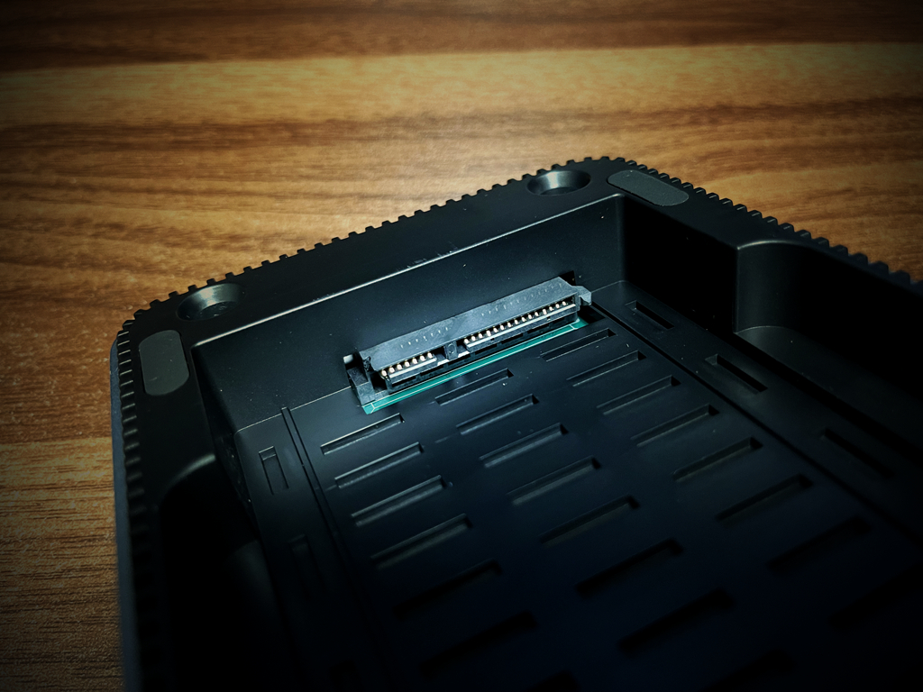 奥睿科硬盘柜能否实现私有云,硬盘盒跟私有云有什么区别