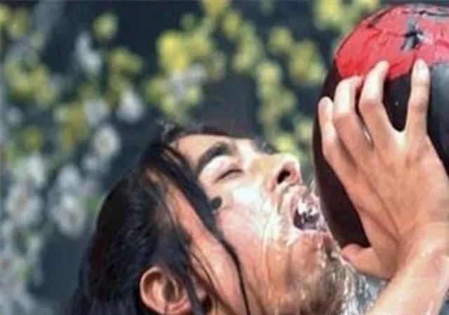 茅台是不是炒作,茅台酒的历史真实价格