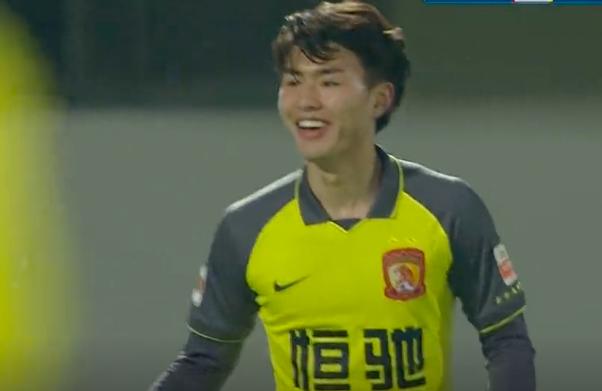 恒大足球俱乐部招人吗,恒大足球有哪些队员