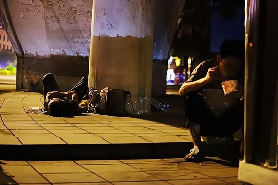 乞丐程国荣图文,乞丐程国荣视频