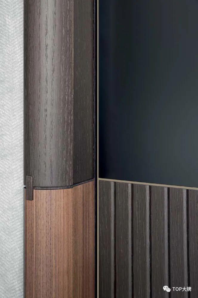 意大利轻奢顶级卧室门,意式轻奢风格隐形门